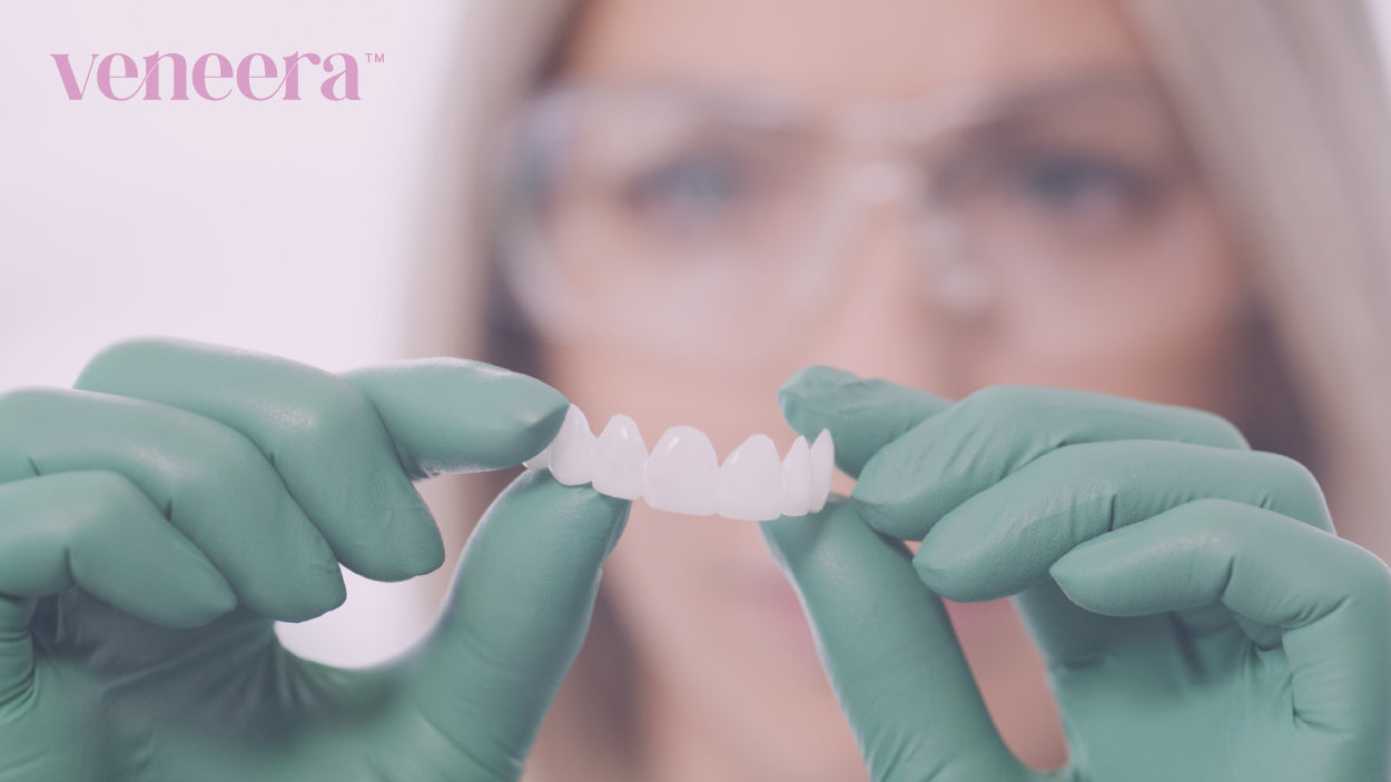 Veneera™ helps you! Finally smile freely again